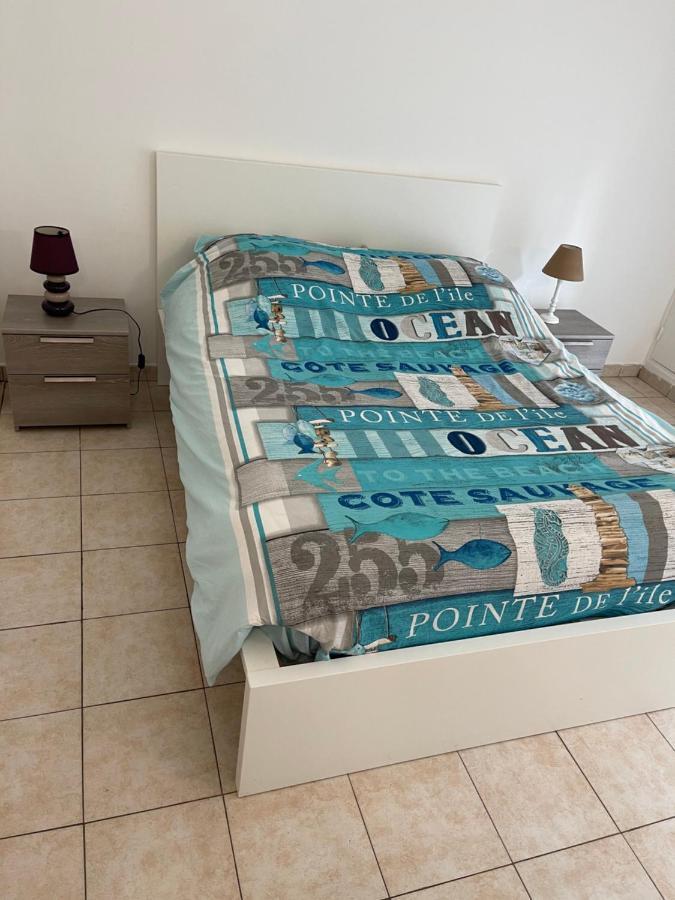 appartement charme T2 cassis plein centre Extérieur photo